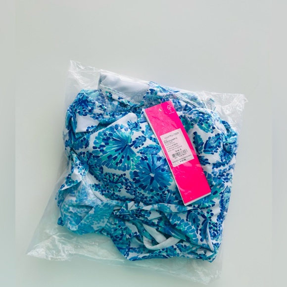 Lilly Pulitzer Vivek one piece swimsuit - Picture 6 of 7